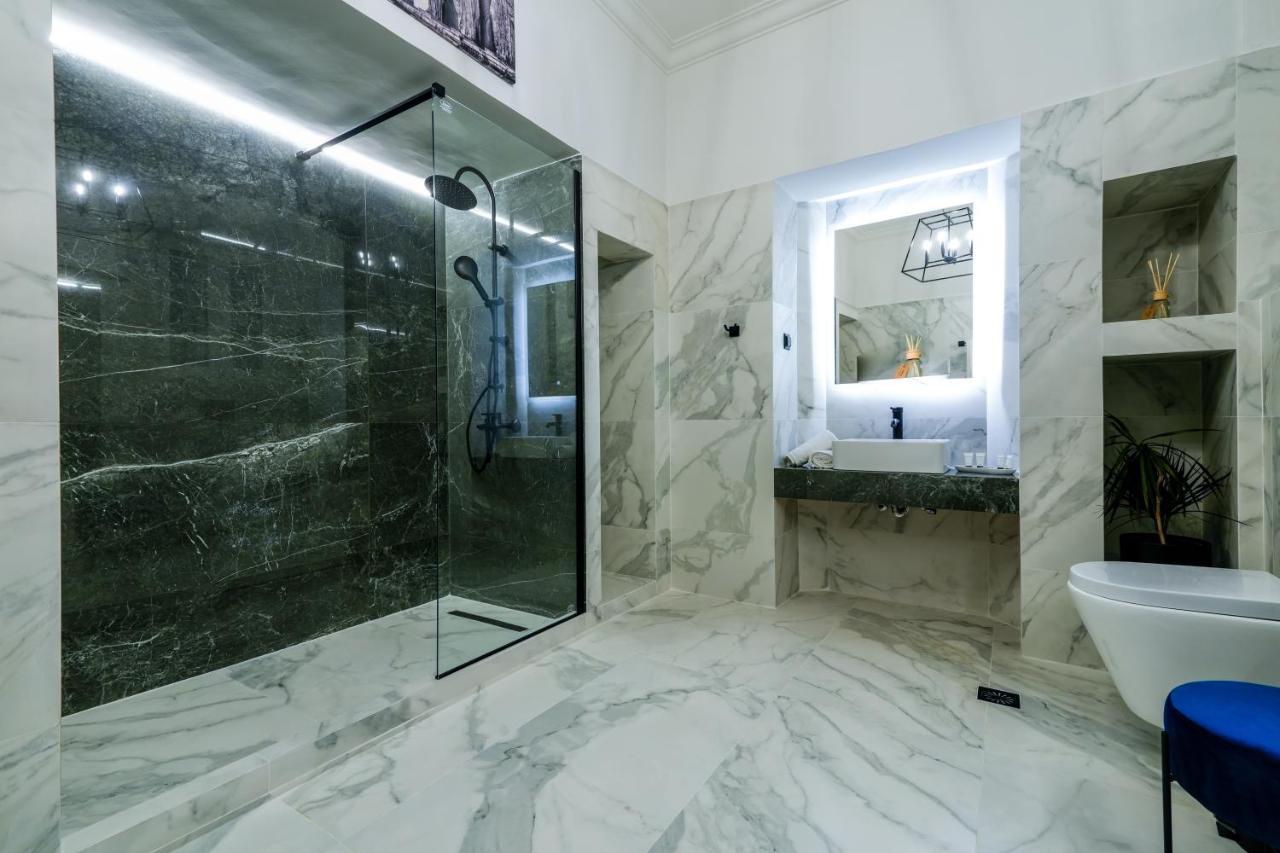 Casa Divinus Suites Athens Exterior photo