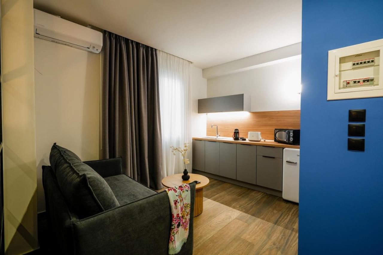 Casa Divinus Suites Athens Exterior photo